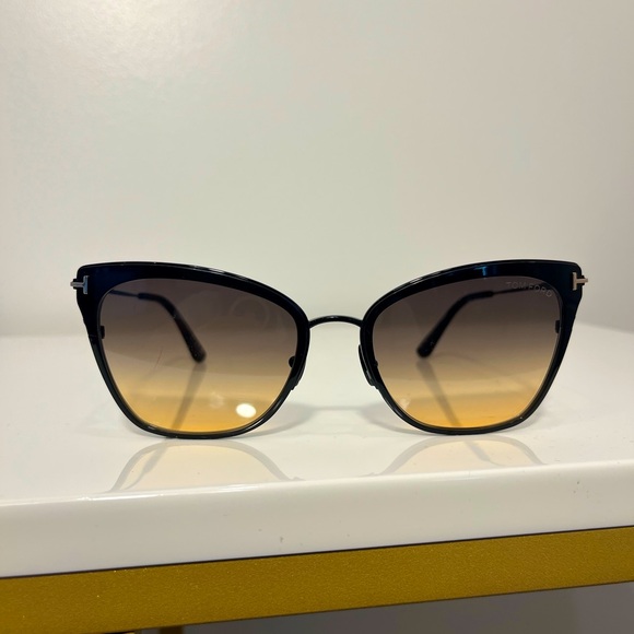 Tom Ford Accessories - Tom Ford Faryn Black sunglasses